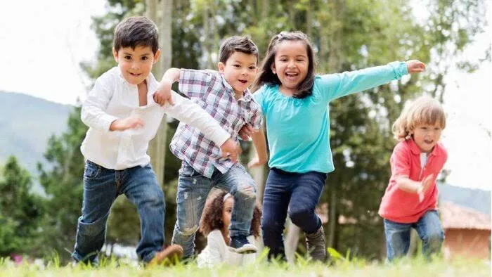 تنظیم هیجان در کودکان؛ از بدو تولد تا ۷ سالگی ، دکتر آتوسا عتیق